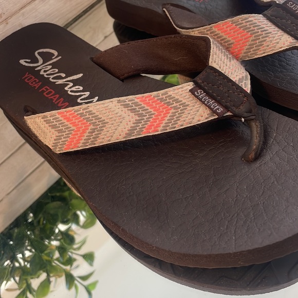 Women’s Skechers flip-flop, size 7 - Picture 3 of 7